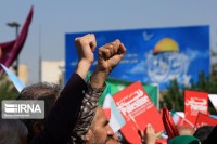 مردم ایران اسلامی با صدای بلند مدافع ملت مظلوم فلسطین هستند