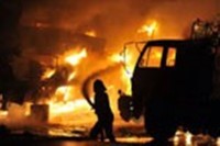 راننده کامیون در میان آتش سوخت