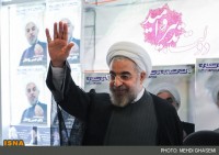 حسن روحانی رییس جمهور منتخب مردم ایران شد
